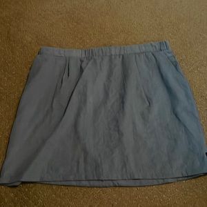 South moon under skirt